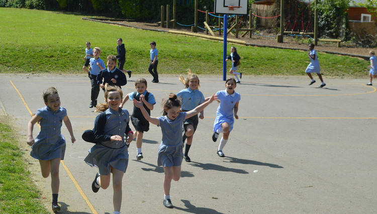 Primary schools invest in daily mile tracks Primary schools invest in daily mile tracks
