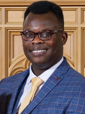 Dr Jeffery Quaye OBE